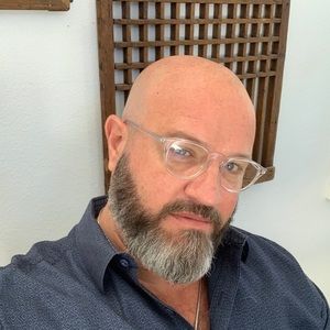 Meet your Posher, Tom